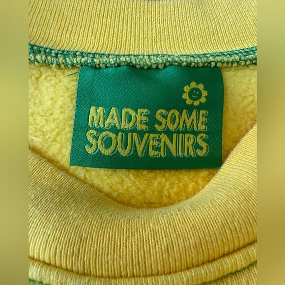 NWOT Made Some Souvenirs Sagrada Familia Sweatshirt Yellow Size XS - Picture 6 of 10